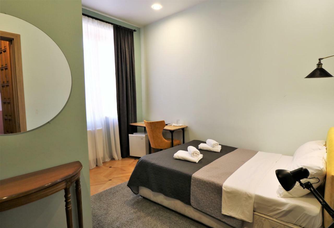 Cabinet Boutique Hotel ティビリシ エクステリア 写真