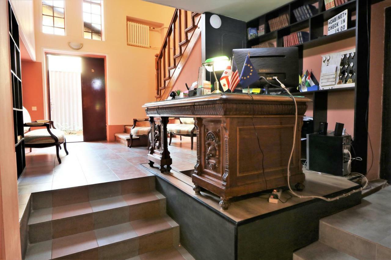 Cabinet Boutique Hotel ティビリシ エクステリア 写真